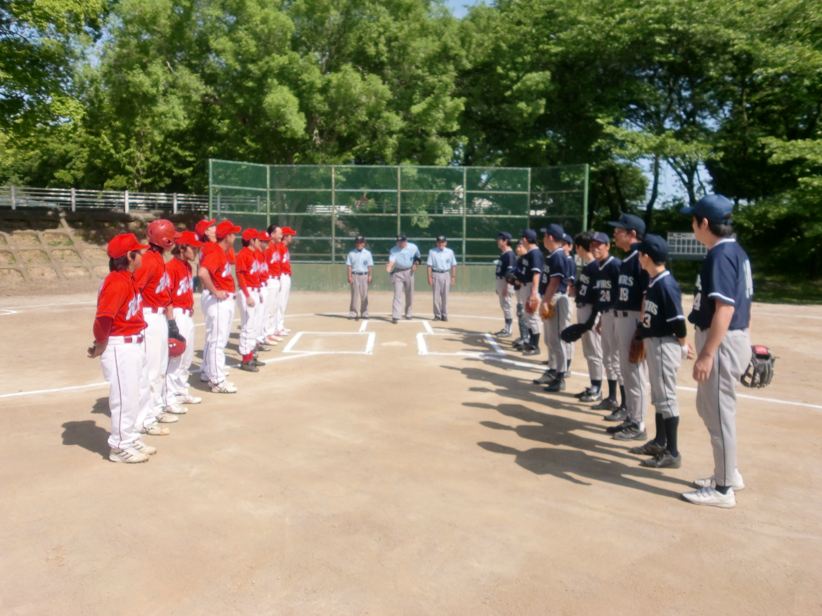 �j�X�^�C��