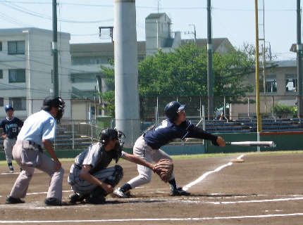 ��{�s���S